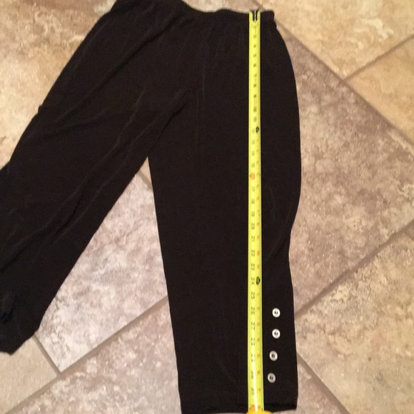 DONATED Chico’s Travelers 🧳 SZ 1 - Picture 4 of 6